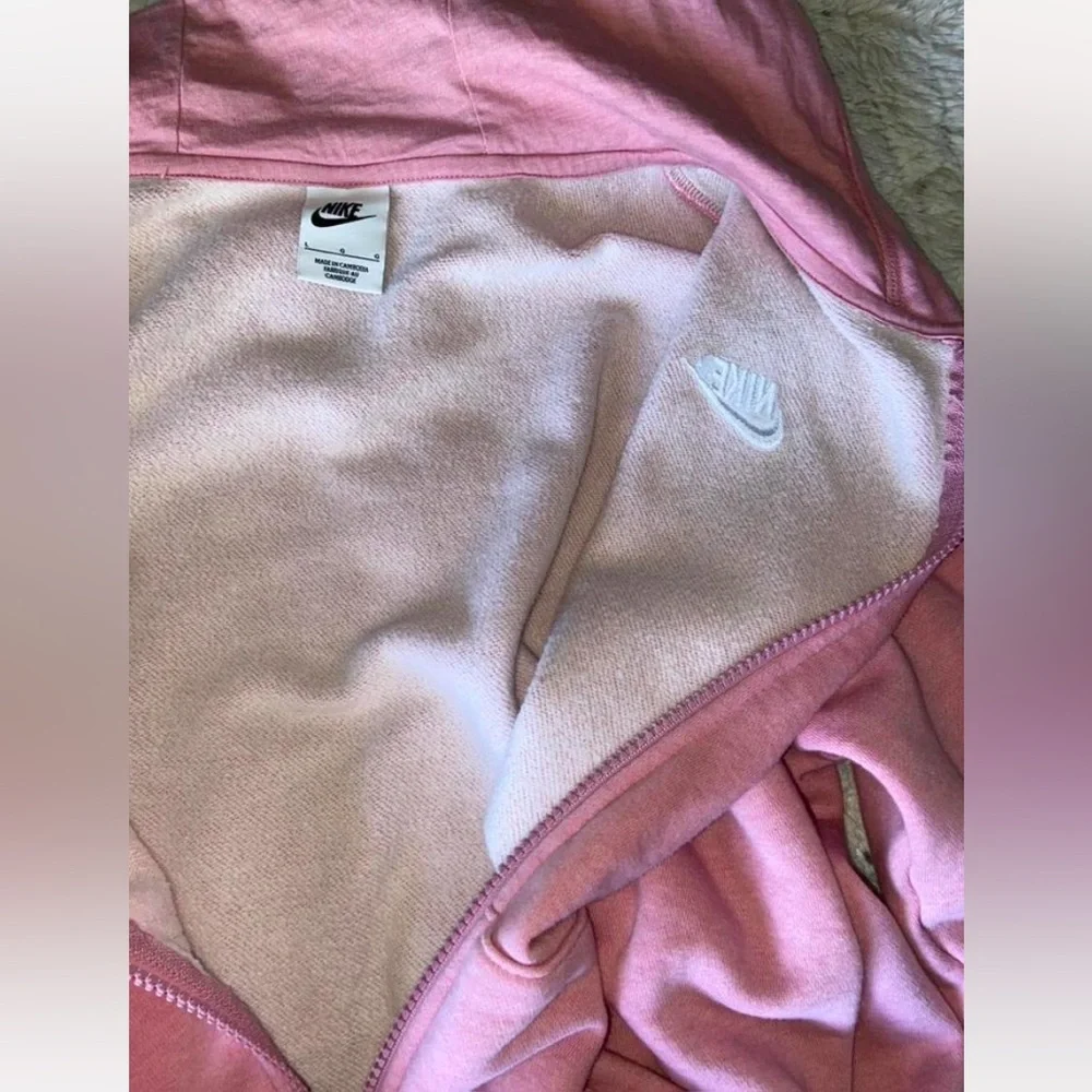 Nike Women's Soft Pink Full-Zip Hoodie - Picture 7 of 7